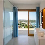 Dea Overlooking The Harbor Of Villa *