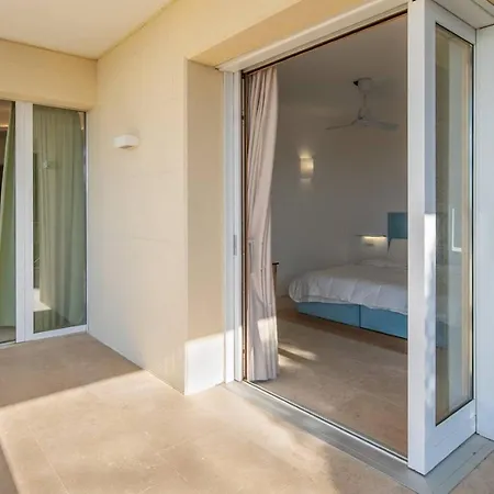 Dea Overlooking The Harbor Of Вилла *