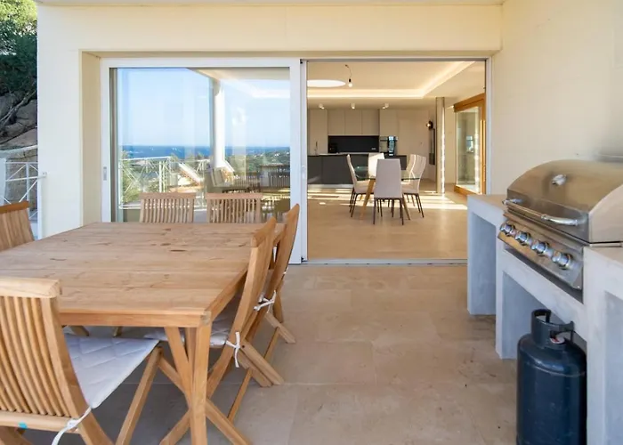 Вилла Dea Overlooking The Harbor Of Порто-Черво